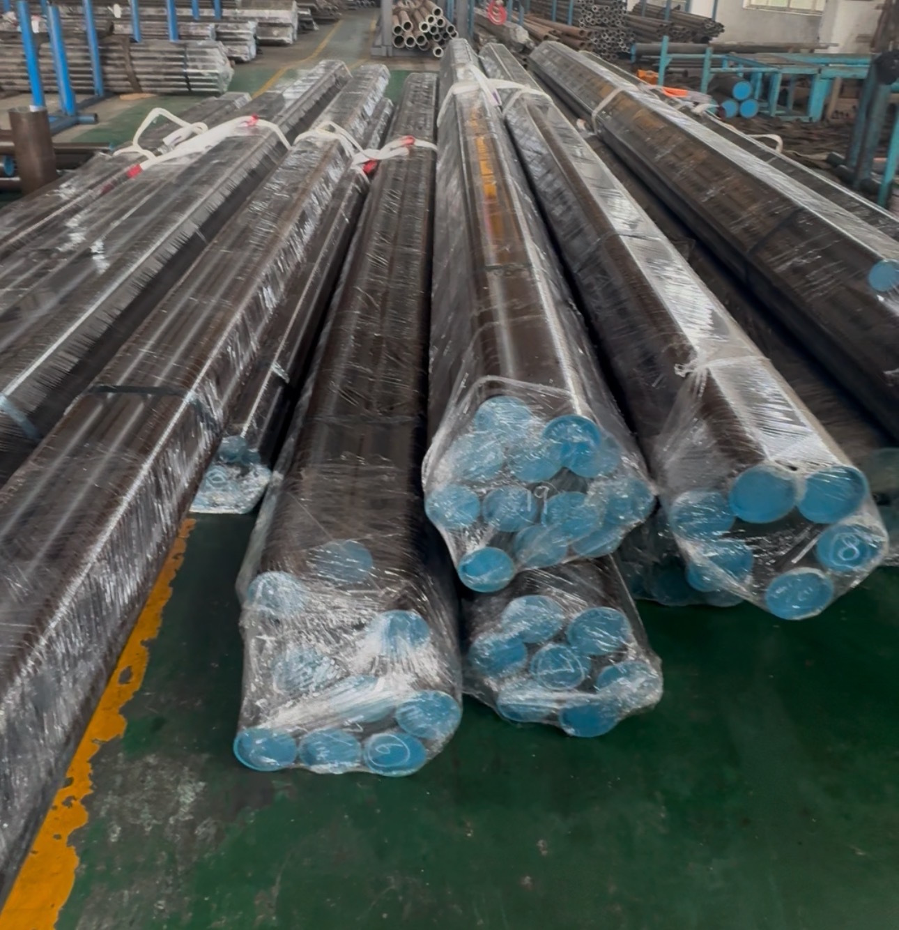 Últimos blogs de la empresa sobre Contenedor completo de tubos de bruñido de Wuxi Chunfa exportado al extranjero